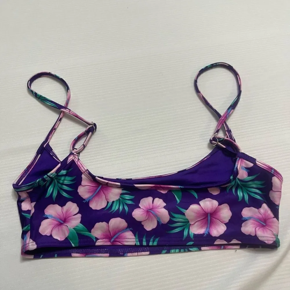 Frankie’s Bikini’s Jean Shine Floral Bikini Top Size Medium New